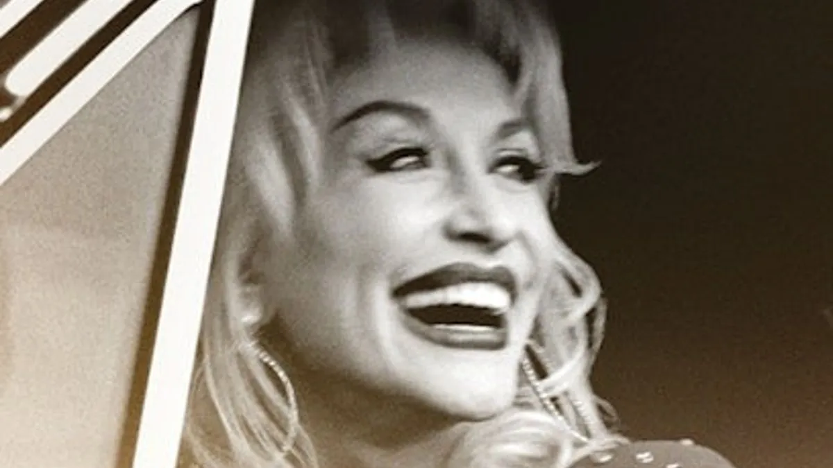 The Country Music Hall of Fame is Hosting a Dolly Parton Exhibit