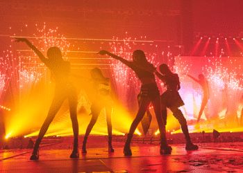 Meta Kicks Off VR Concert Series with Blackpink, iHeartRadio